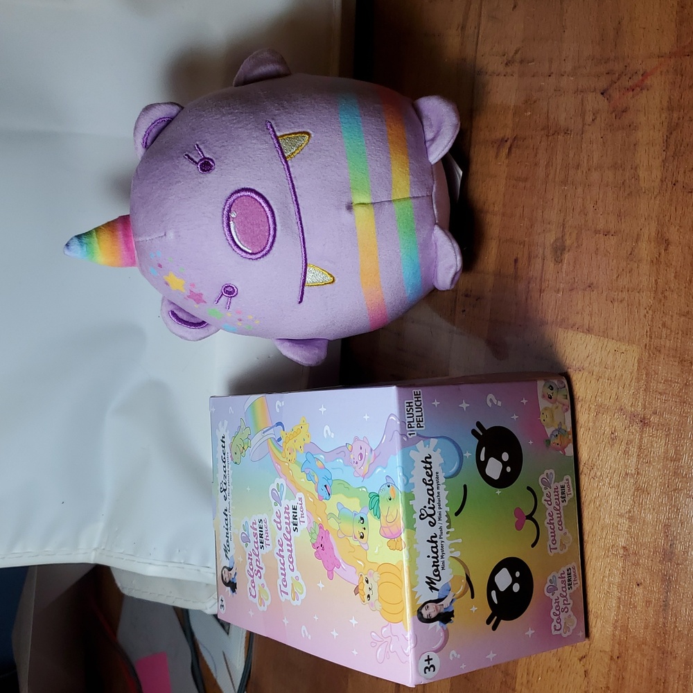 Moriah Elizabeth Rainbow Bumblebear Mini Mystery Plush Series 3